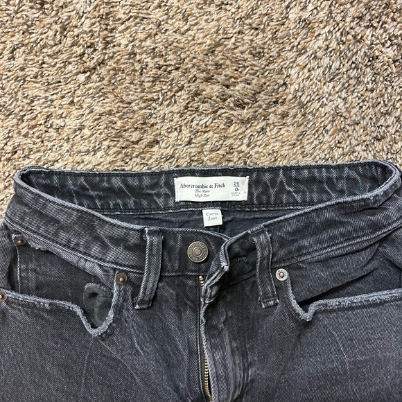 Black Abercrombie Curve Love Mom Jean - Picture 5 of 7